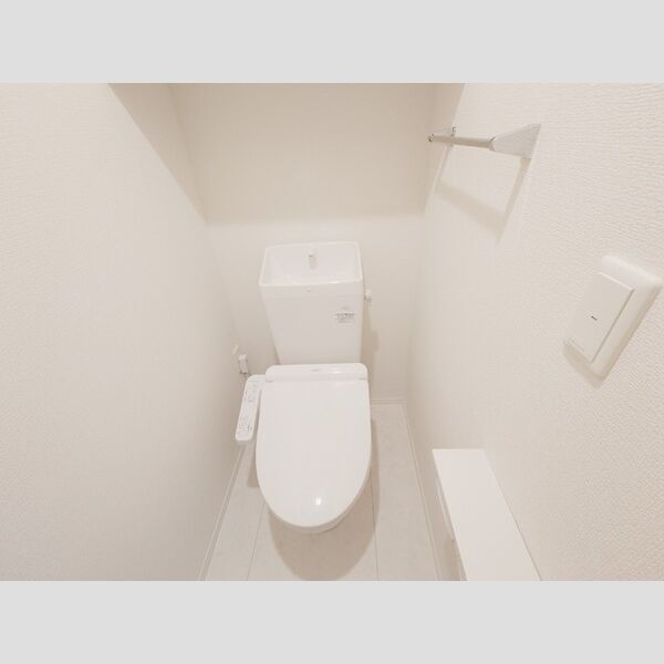 ときわぎⅢ105号室 温水洗浄暖房便座