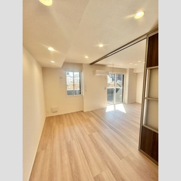 センカⅢ102号室 洋室