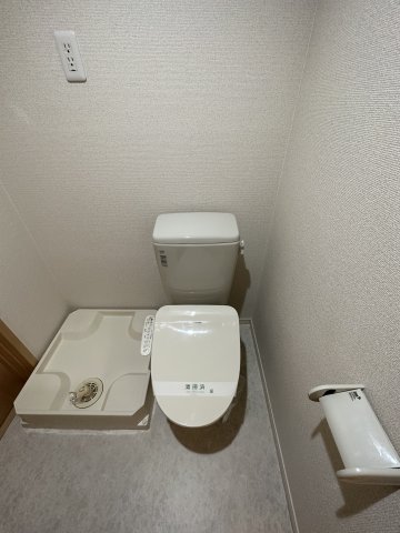 サニーコート102号室 トイレ