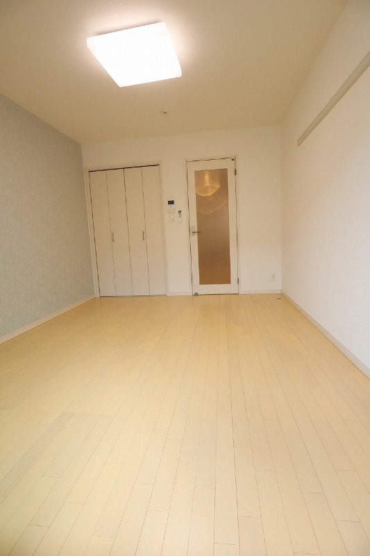 ピーチ戸田公園 内観