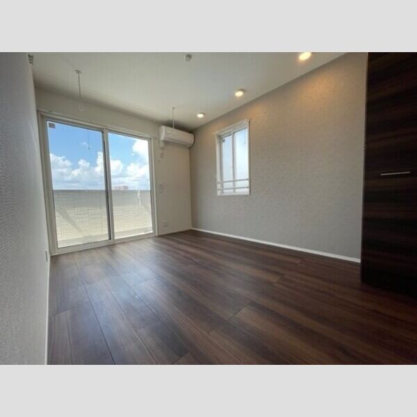 COCO東海岸302号室 洋室