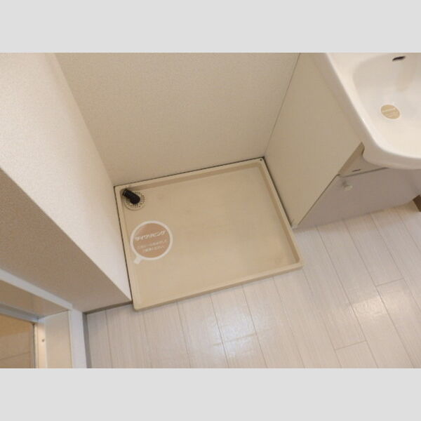 マミ・セントラルハイツ　DEE102号室 洗濯機置き場