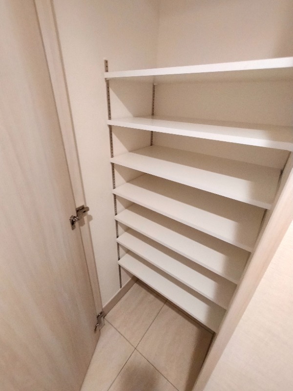 シーズンフラッツ押上テラス3階 玄関