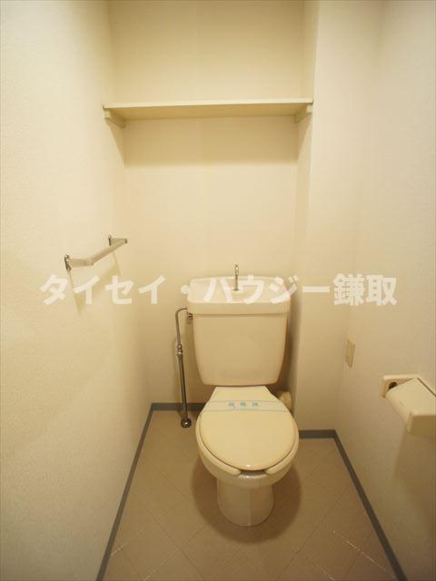 ルミエール若葉0101号室 トイレ