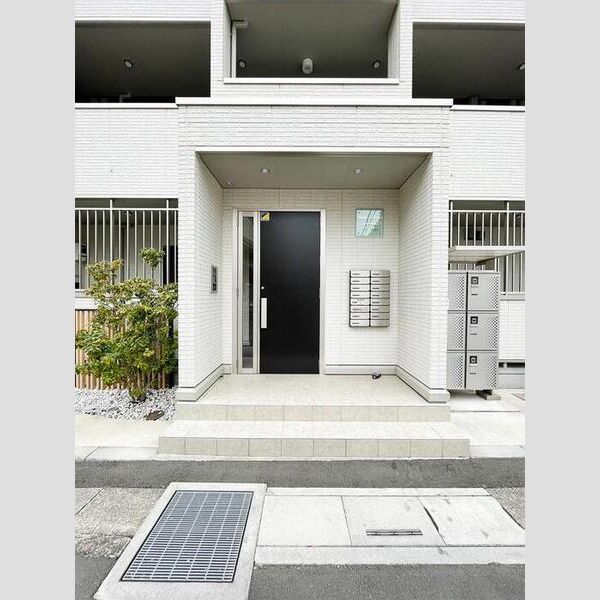 アバンス大宮302号室 エントランス