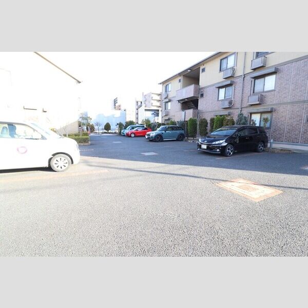 セントラルパークハイツ　A・B 駐車場