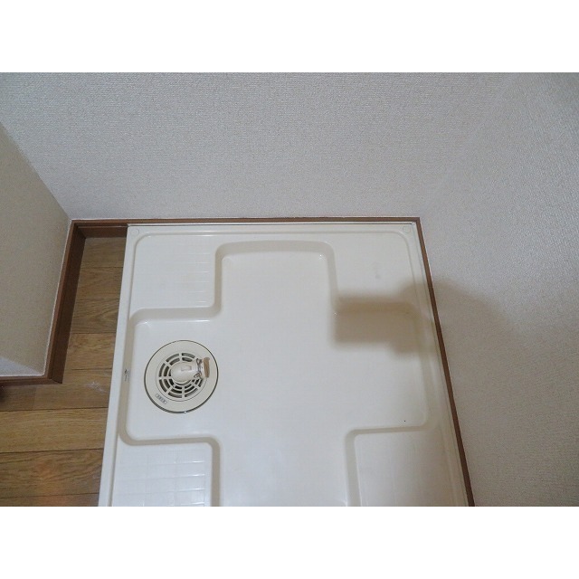 ＬＵＭＩＥＬＥ　Ｓ・Ｋ0301号室 洗濯機置場