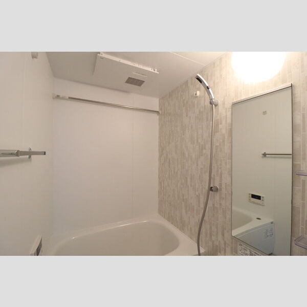 セレスティア東四つ木Ⅱ302号室 浴室換気乾燥機付きユニットバス