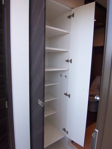 グラントゥルース王子404号室 収納