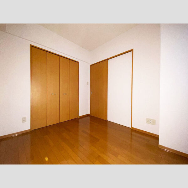 モニュメントスクウェア　参番館107号室 参番館107号室　洋室