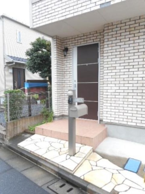 鷺宮４丁目戸建 エントランス