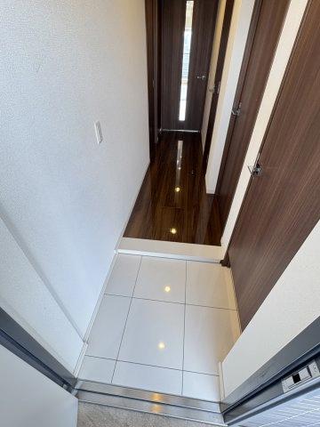 サンクレイドル西千葉 玄関