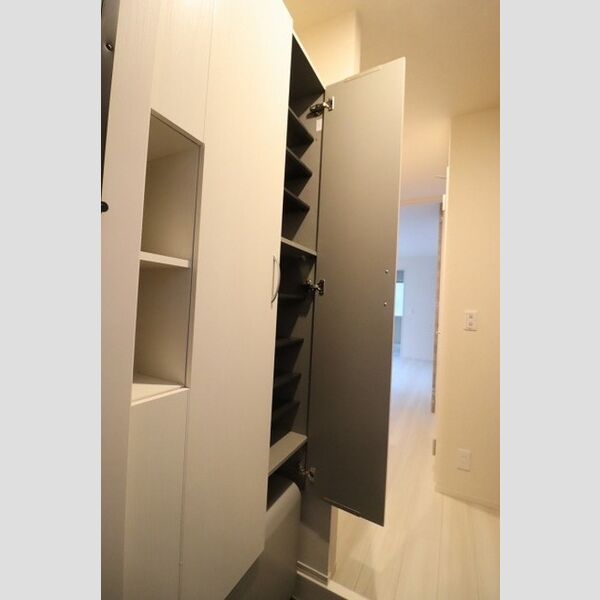 AXIS松戸 シューズボックス