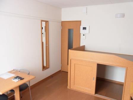 レオパレス紫陽花103号室 寝室