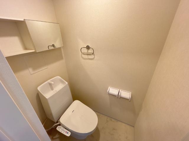 パレス北野201号室 トイレ