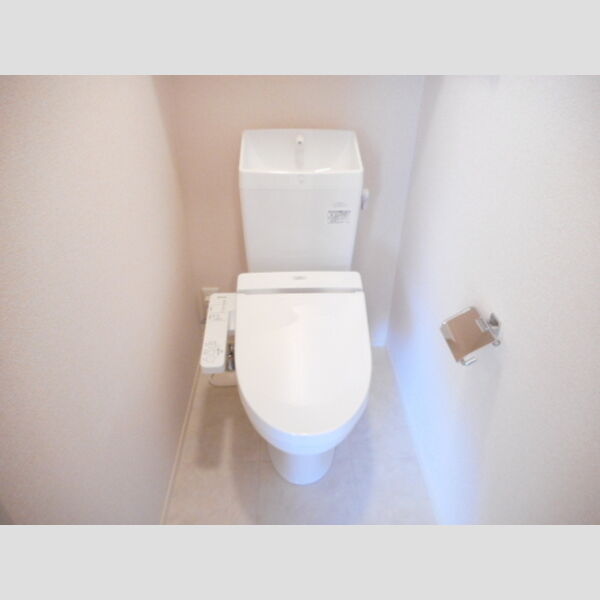 アイビーコートT102号室 温水洗浄暖房便座