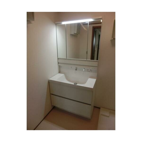 Renom　sakuradai 洗面