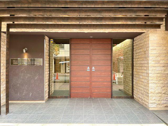 レジディア九段下12階 エントランス