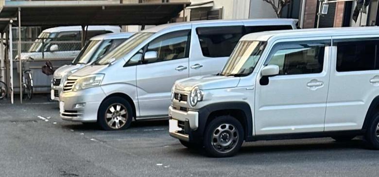 ハイツ崇善 駐車場