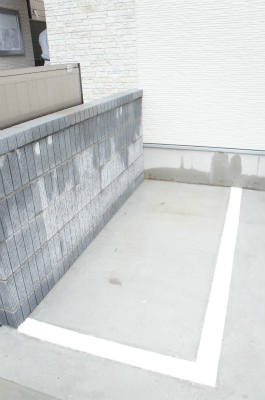 リブリ・ノア 駐車場