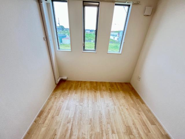 カーロ　オルテンシア　caroortensia201号室 洋室（イメージ）