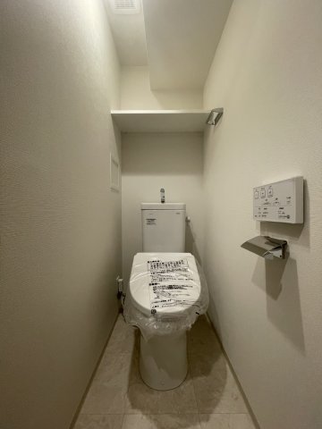 ガーラ・ステーション川崎平間6階 トイレ