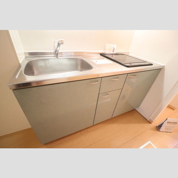 ヴィラ・グランメール108号室 キッチン