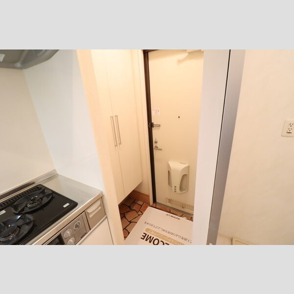 コモドカーサ　A 玄関