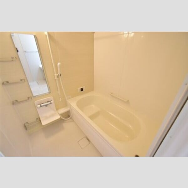 ボナール・ヴィラ バス