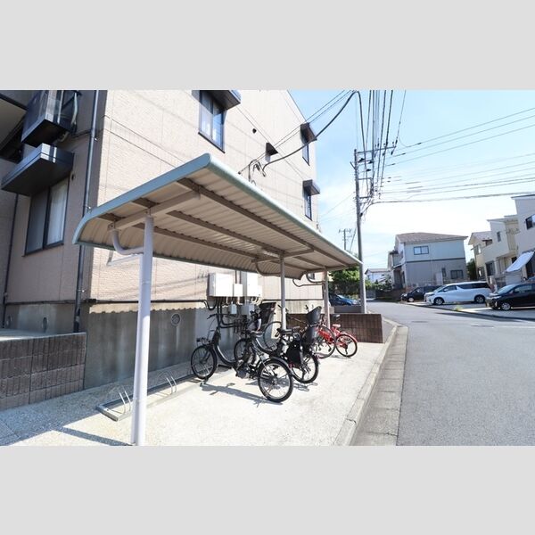 ロイヤルハウス　A 駐輪場