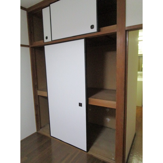 ザ・レジデンス中野 収納