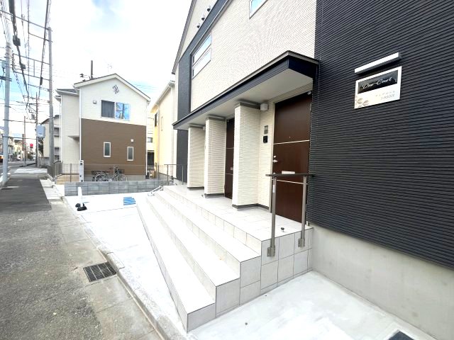 ディアコート202号室 エントランス