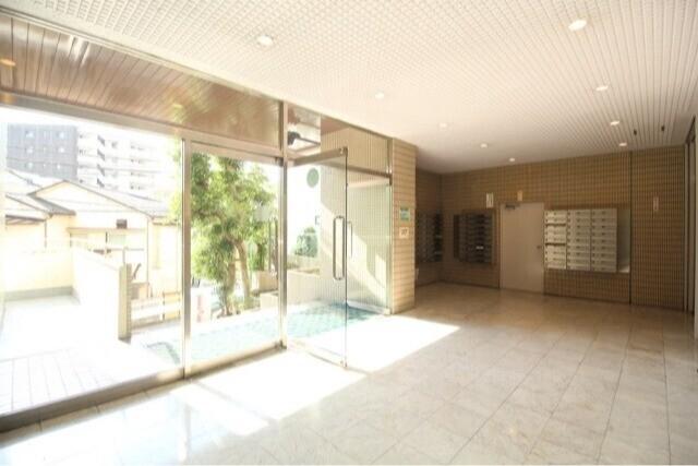 パレドール文京メトロプラザⅠ8階 エントランス