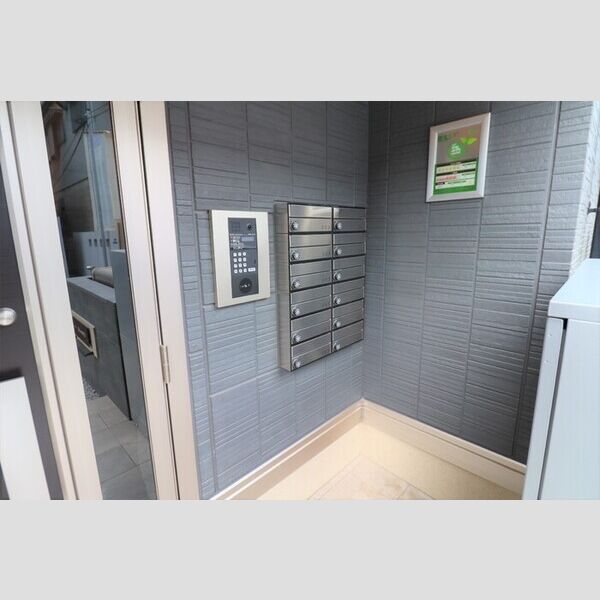 D Paina 溝口103号室 集合ポスト・オートロック操作盤