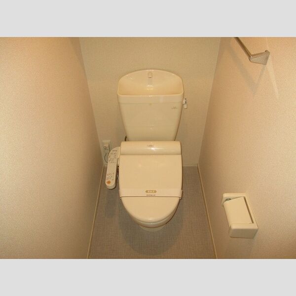 コモンシティハイツI202号室 温水洗浄暖房便座