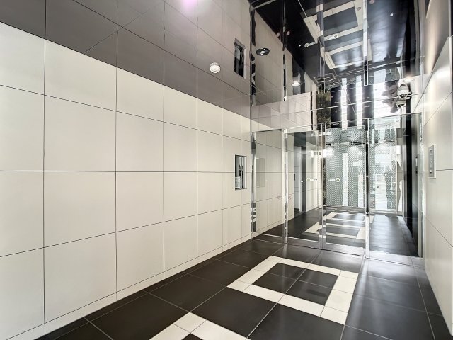 GENOVIA川崎鈴木町skygarden エントランス