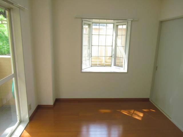 ニュー今井堂マンション 洋室