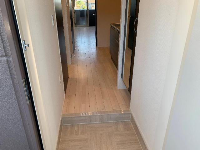 （仮称）小田原市扇町アパート新築工事201号室 玄関（イメージ）