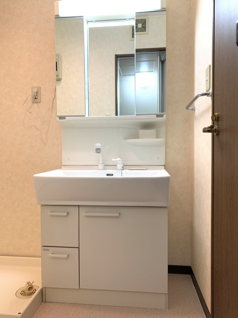 シュド鵠沼0304号室 洗面