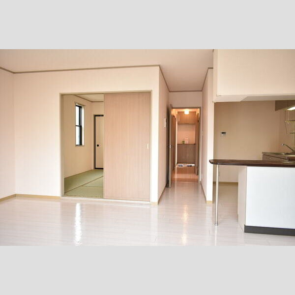 プリシェール蔵 LDK