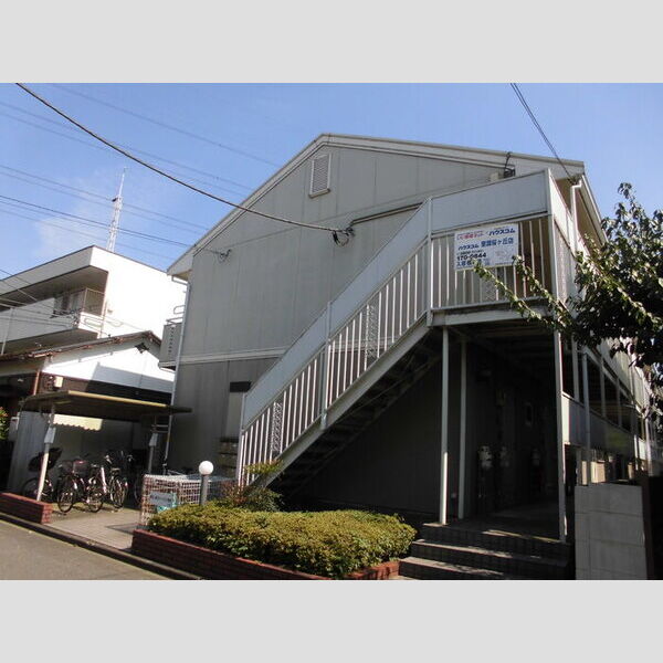 第3イースト203号室 建物外観