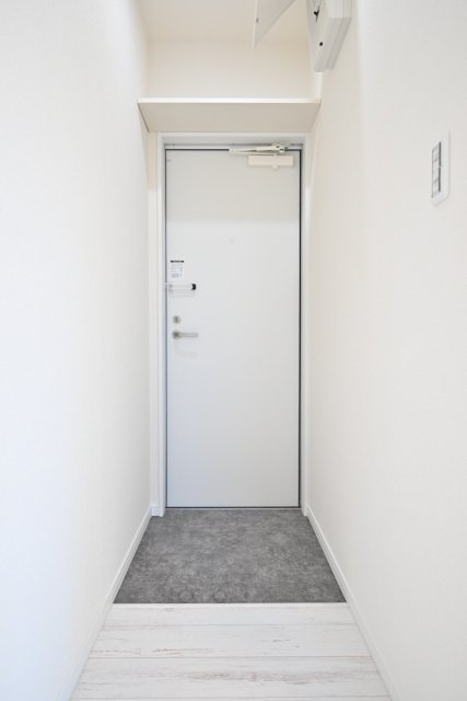 フォレスト西新井3階 玄関