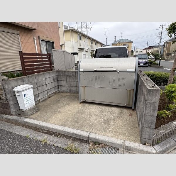 ブルーム ゴミステーション