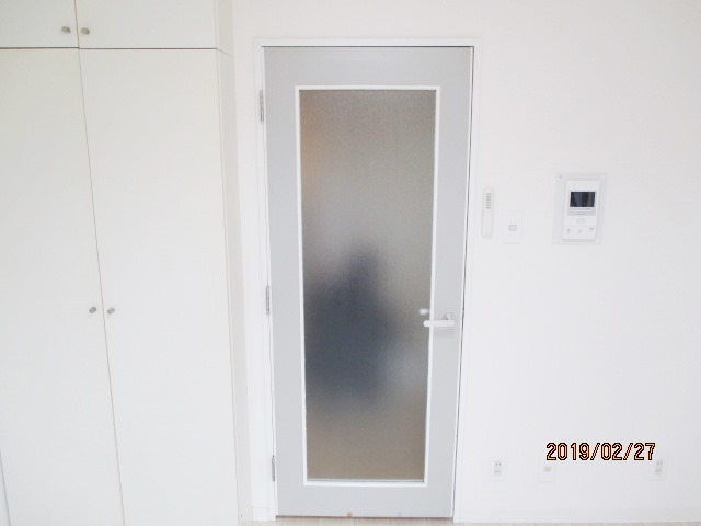 ローズマンションＡ６９番館(A-069)4階 リビング