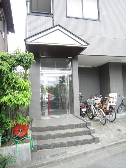 Ｙ’Ｓ　ＷＩＮＧ オートロック付マンション