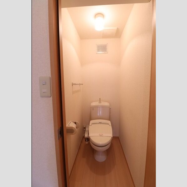 サニーハイツ 温水洗浄暖房便座