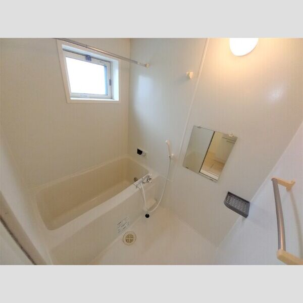 ウエストエーデル バス