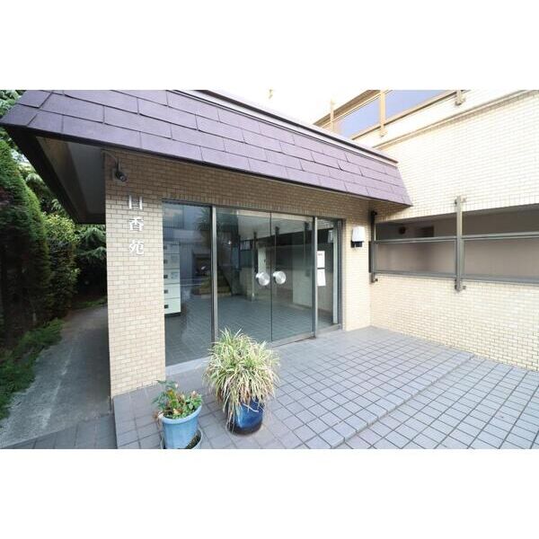 日香苑I303号室 エントランス