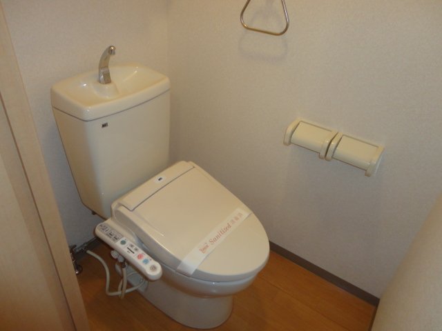 サクラスクェア203号室 トイレ