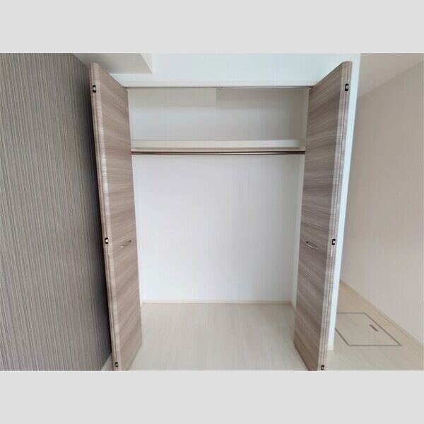 プランドール・アデン303号室 同建物別部屋の参考画像